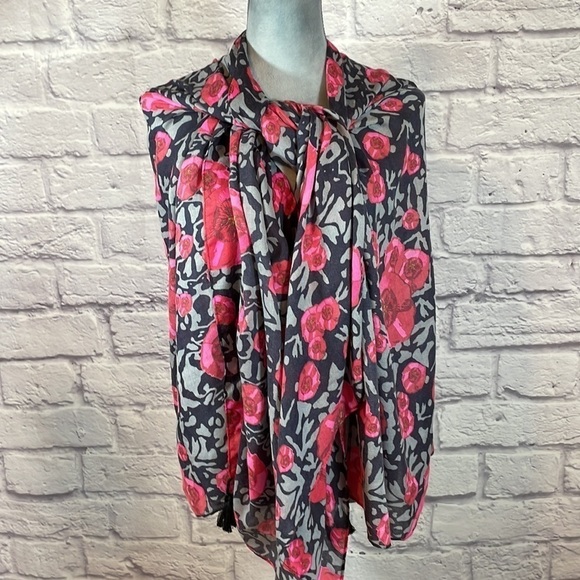 Floral wrap/scarf/kimono - Picture 7 of 12